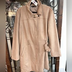 NwT Beige INC Trench Coat